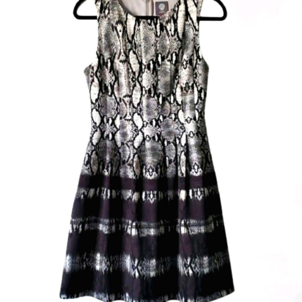 Vince Camuto Snake Print Fit & Flare Dress Pockets Sleeveless Size 6 Like New